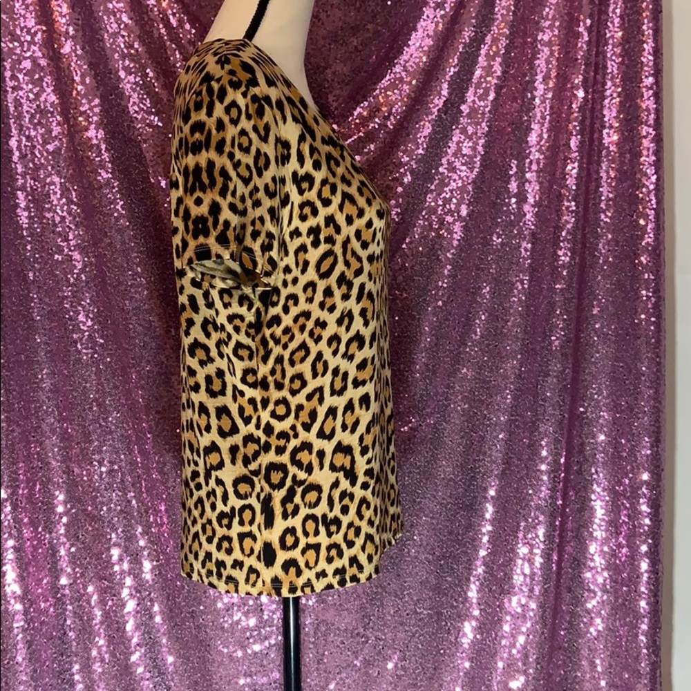 Cheetah blouse - Picture 4 of 5